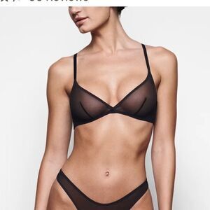 NWT SKIMS ULTRA FINE MESH triangle bralette XXS